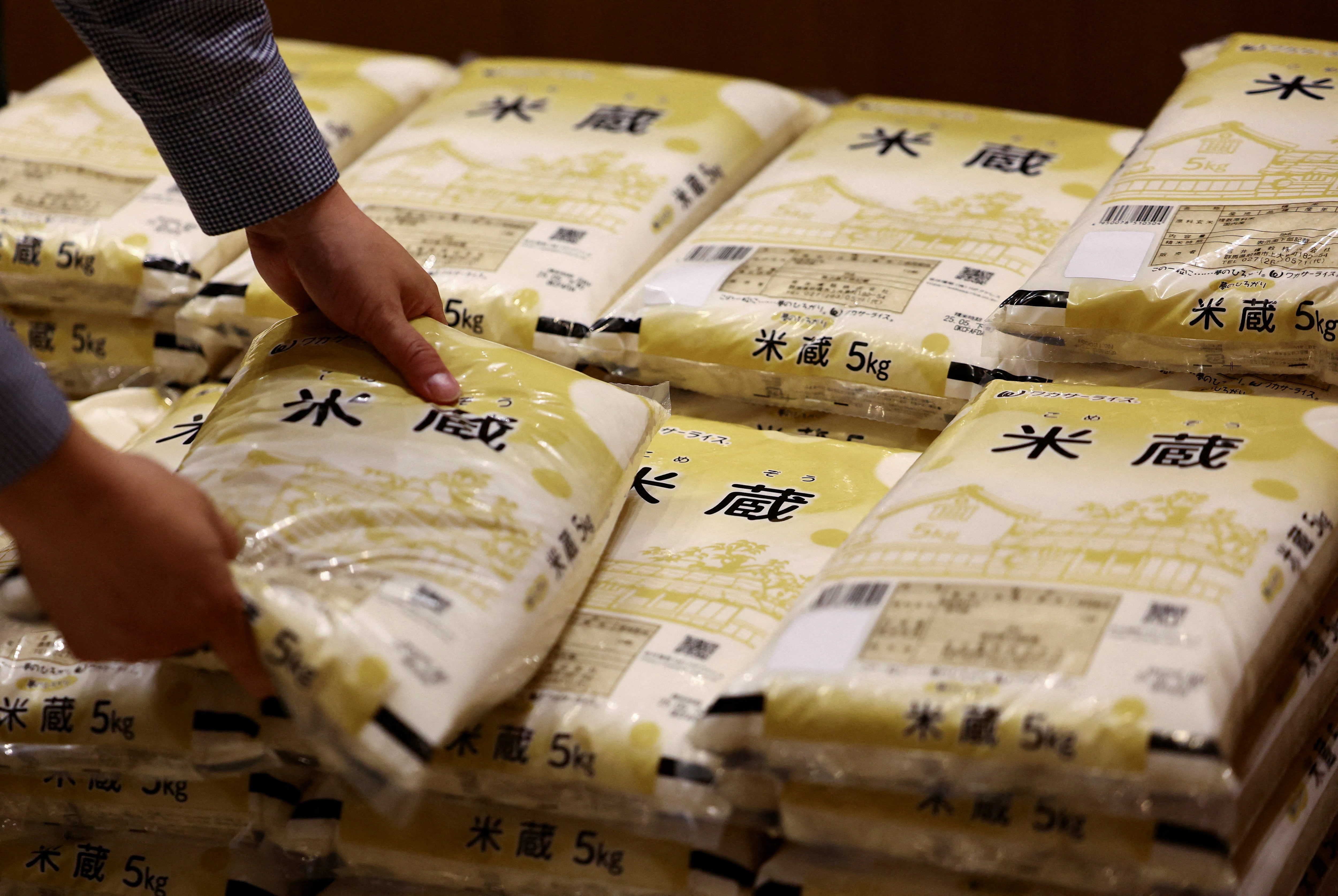 ５月消費者物価、３．７％上昇　総務省